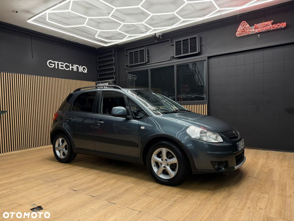 Suzuki SX4 1.6 GS / Premium - 19