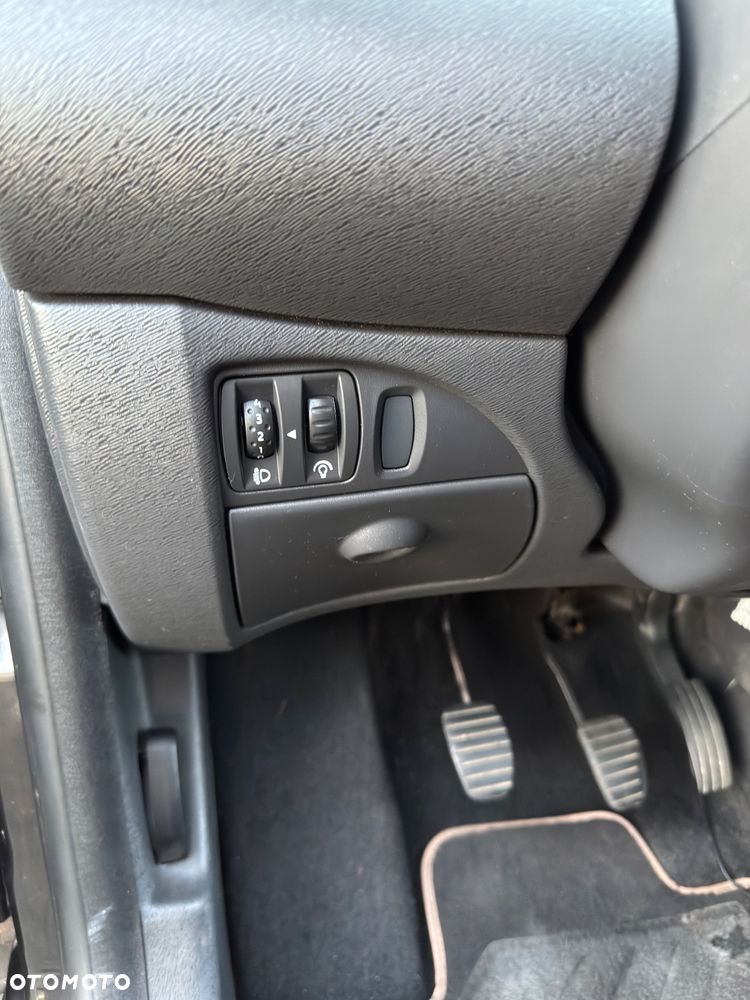 Renault Twingo 1.2 LEV 16V 75 Miss Sixty - 21
