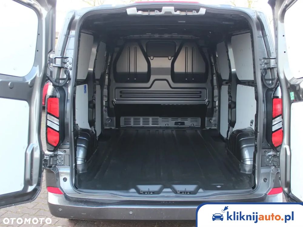 Ford Transit Custom - 8