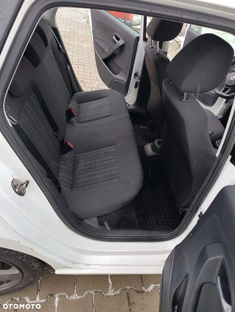 Volkswagen Polo 1.0 (Blue Motion Technology) Comfortline - 8