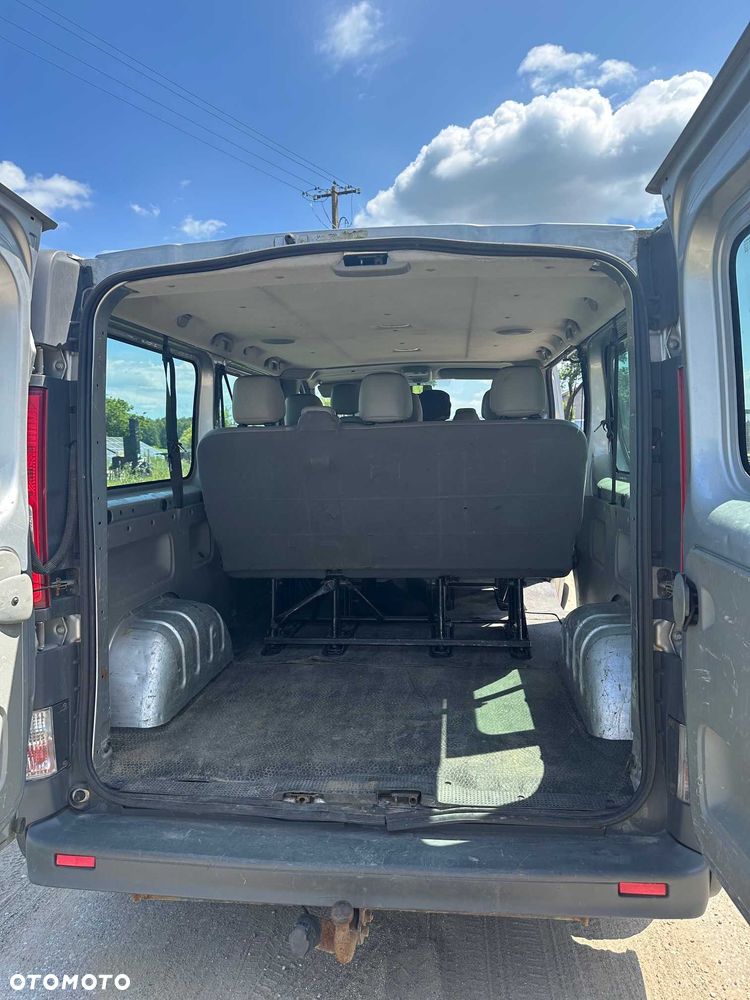 Opel Vivaro - 5