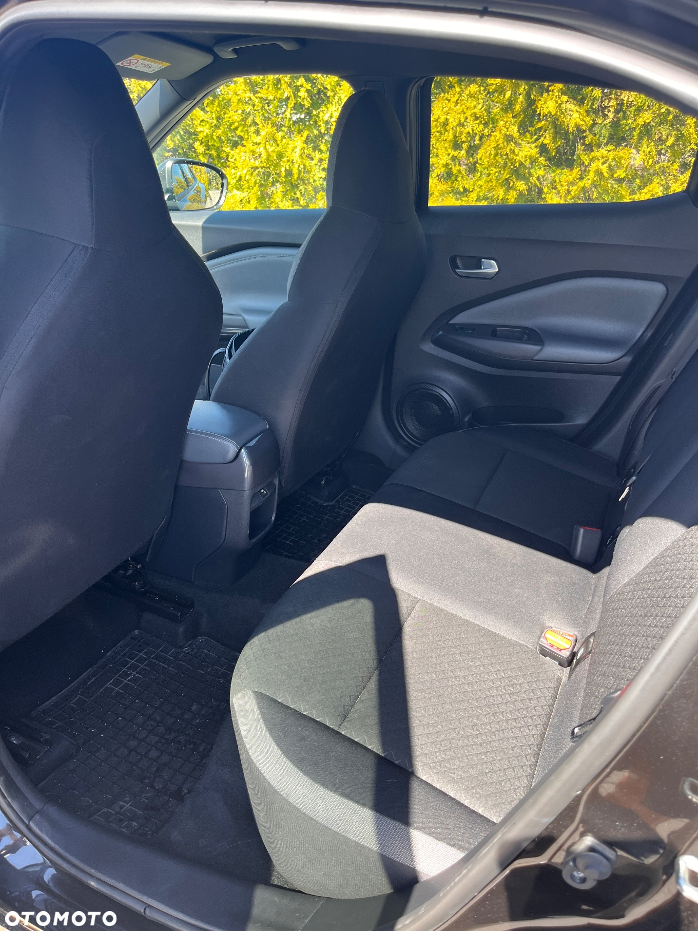 Nissan Juke 1.0 DIG-T Acenta - 10