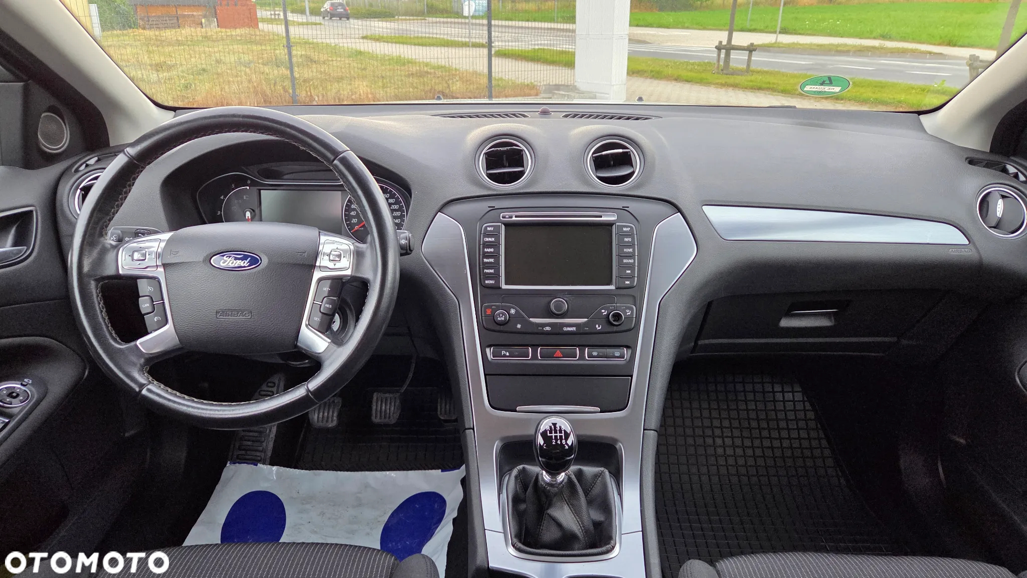 Ford Mondeo 2.0 TDCi Titanium - 22