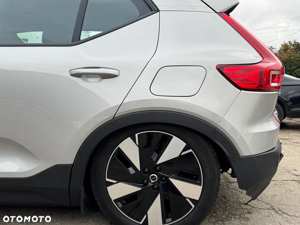 Volvo XC 40 Recharge 69 kWh Single Motor RWD Plus - 28
