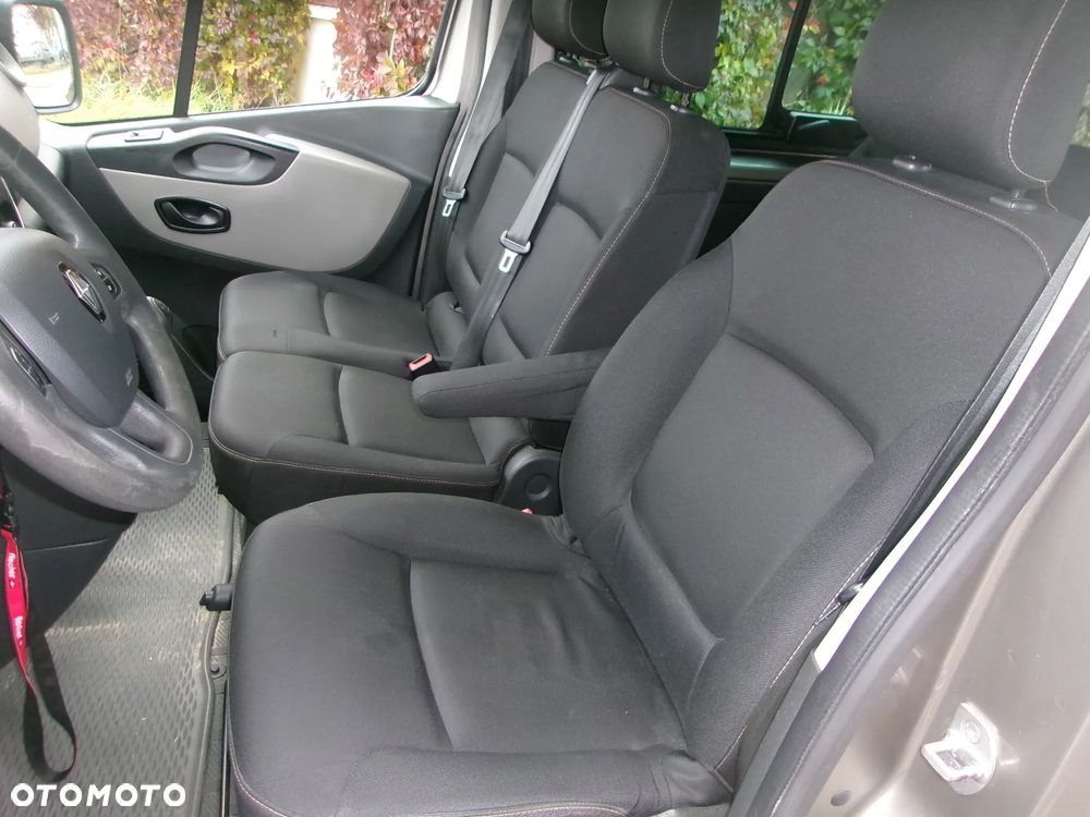 Renault Trafic ENERGY dCi 125 Grand Spaceclass - 18