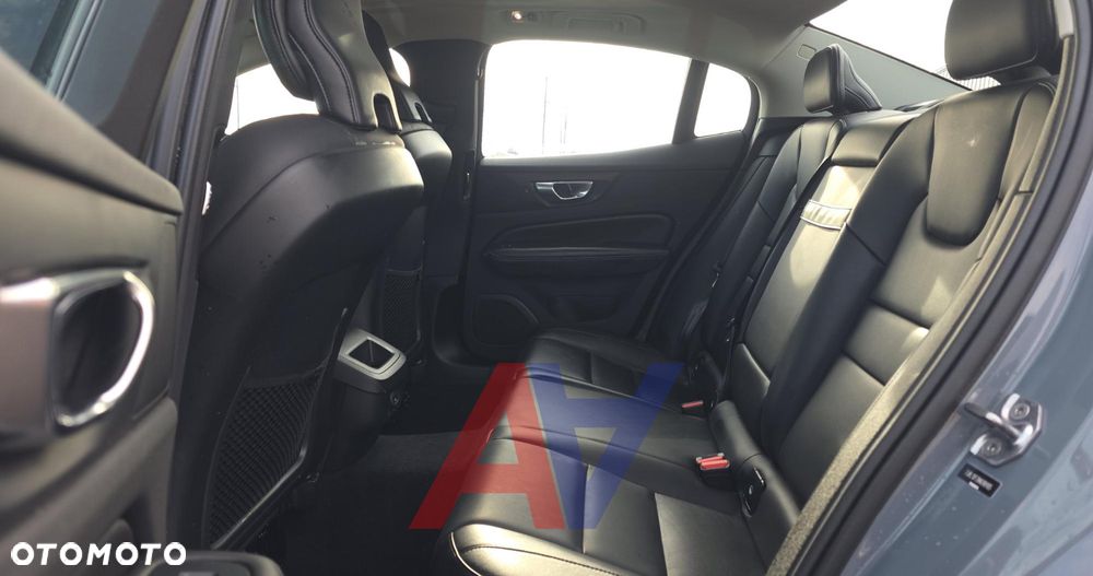 Volvo S60 - 12
