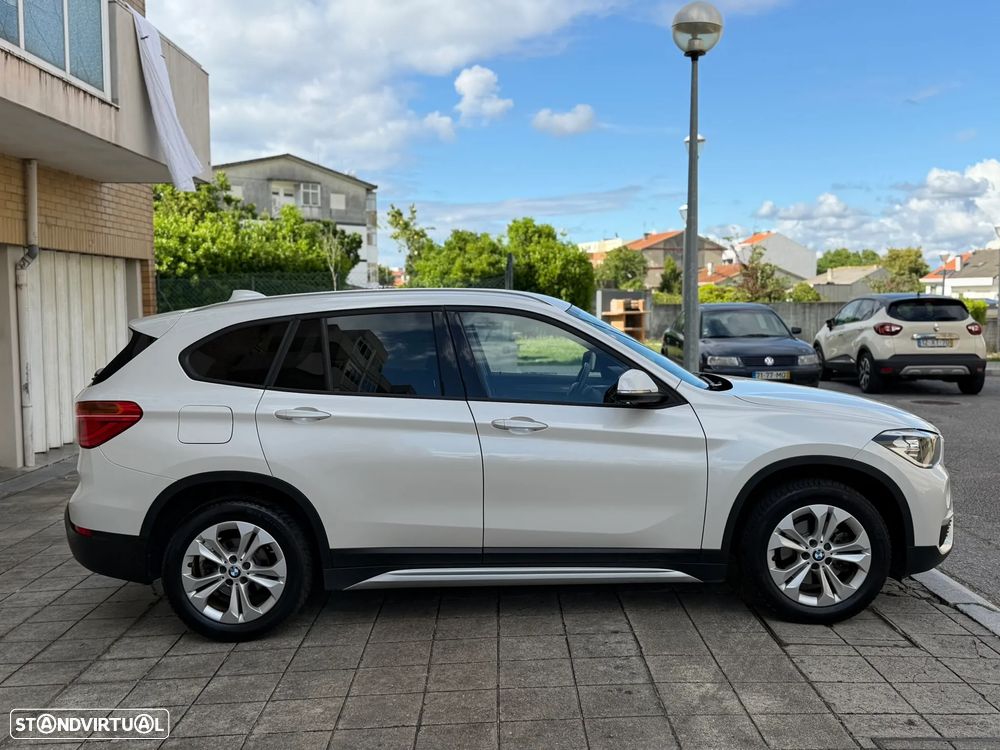 BMW X1 18 d sDrive xLine - 31