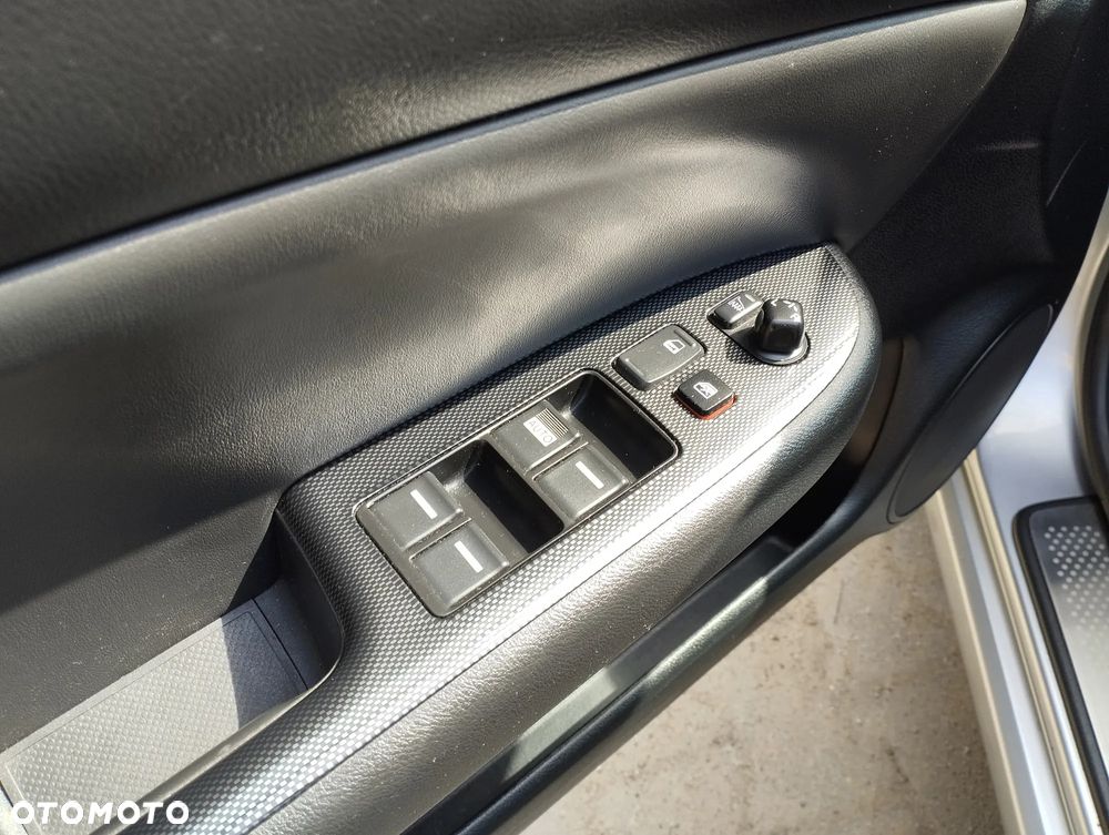 Honda Accord 2.0 i Sport - 10