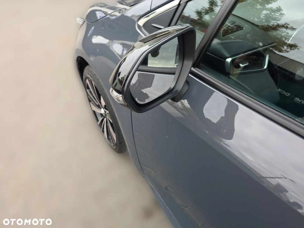 Toyota Corolla 1.8 Hybrid Style - 39