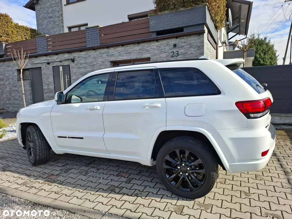 Jeep Grand Cherokee - 4
