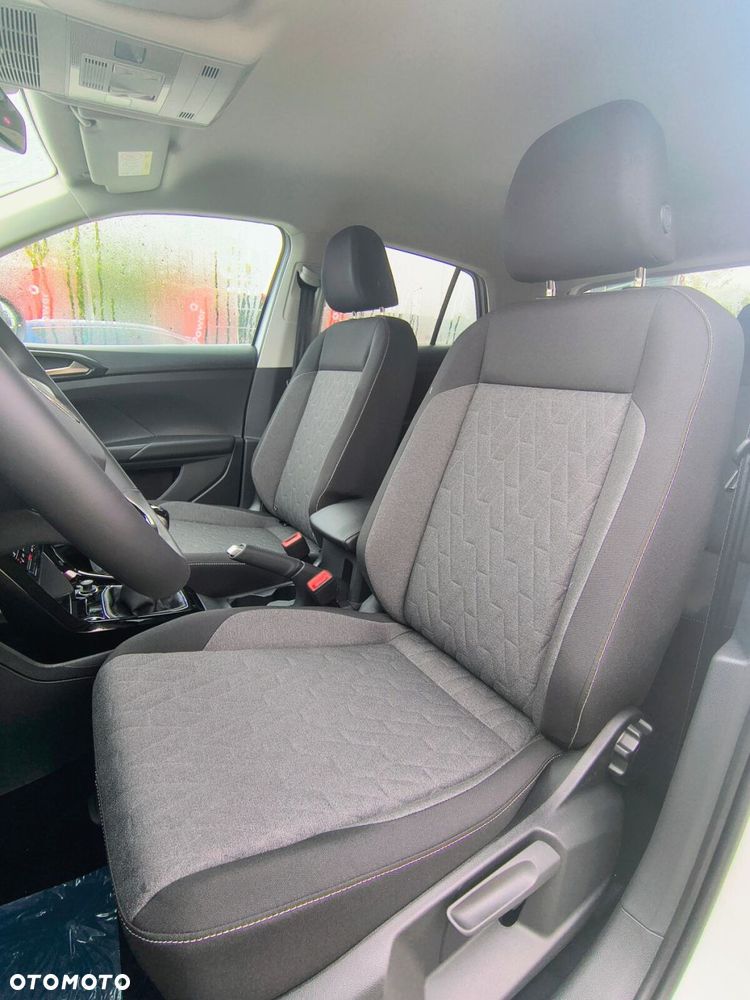 Volkswagen T-Cross 1.0 TSI Life Plus - 9
