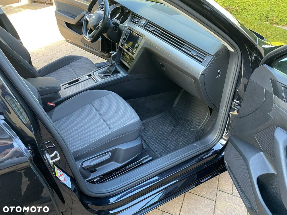 Volkswagen Passat 1.5 TSI EVO Essence - 40
