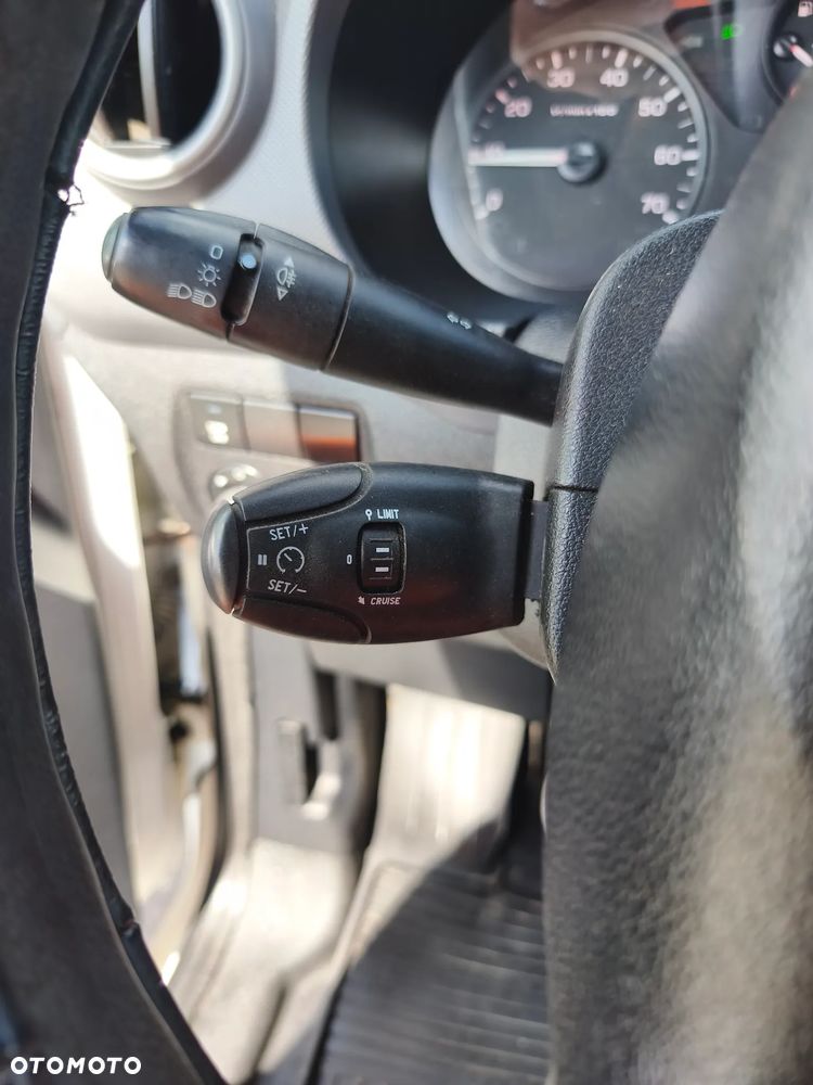 Citroën BERLINGO - 26