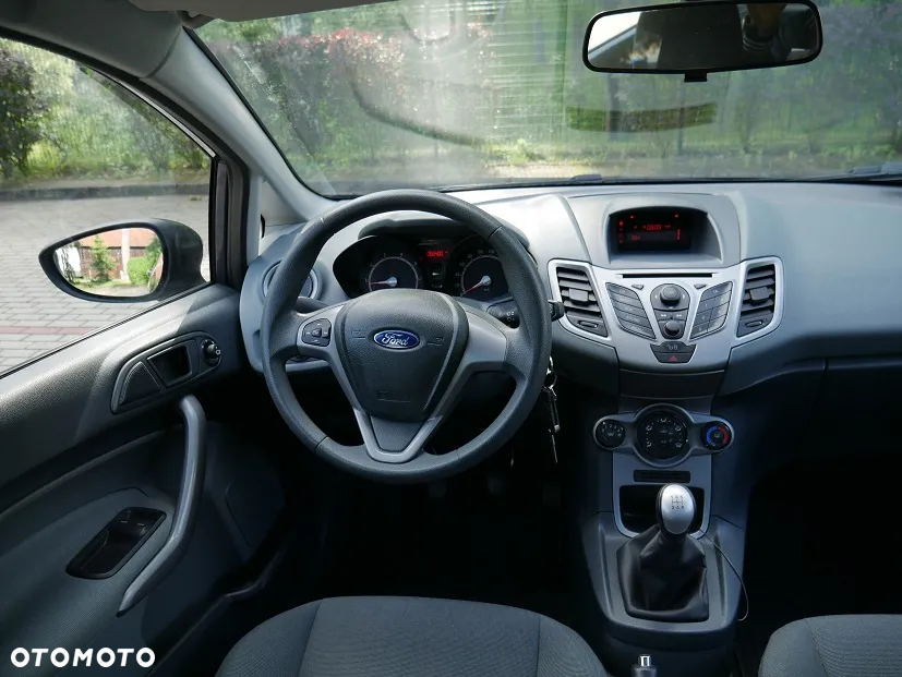 Ford Fiesta - 11