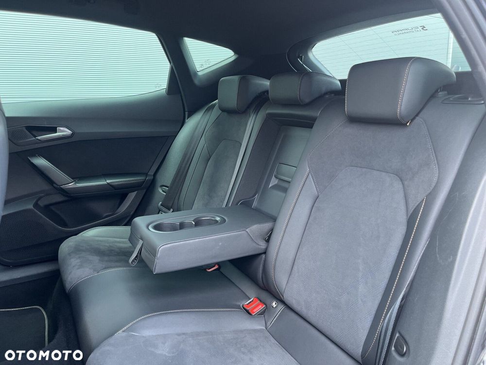 Cupra Formentor 1.5 eTSI mHEV DSG - 17