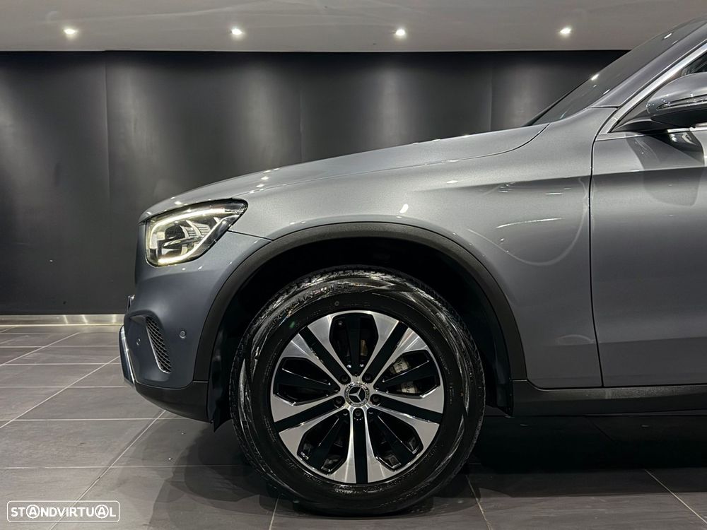 Mercedes-Benz GLC 300 e 4Matic 9G-TRONIC Avantgarde Advanced - 3