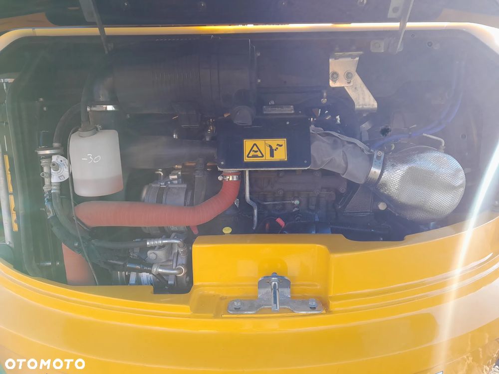 JCB 90Z-2  2022R - 21