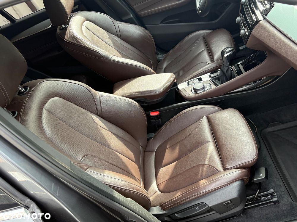 BMW X1 xDrive18d xLine - 6