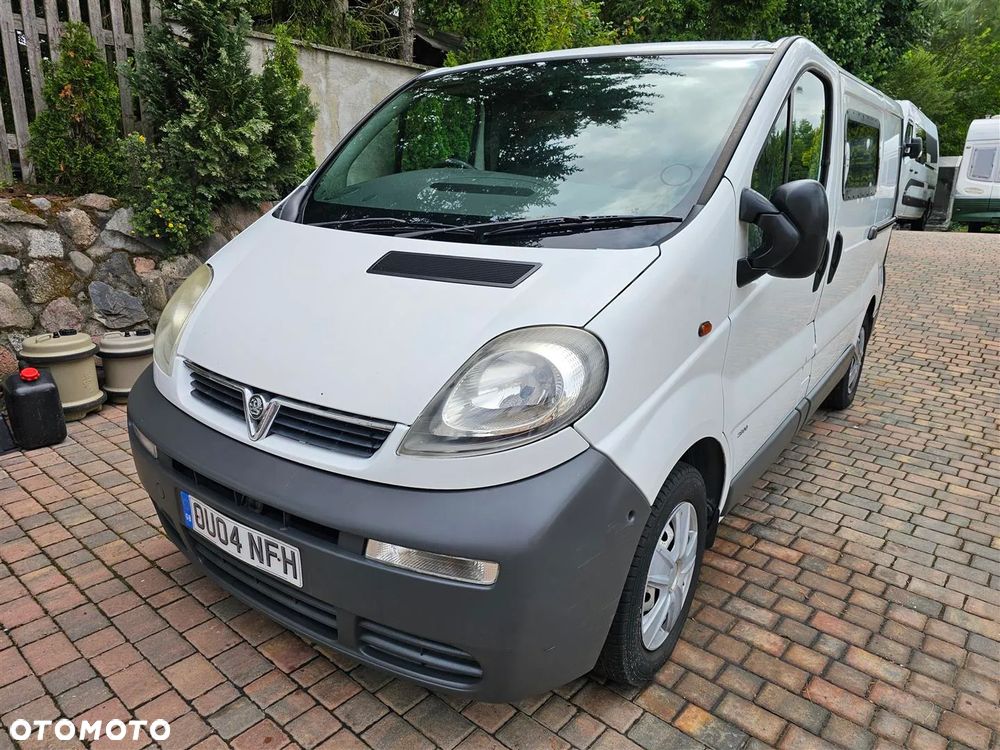 Opel Vivaro - 10