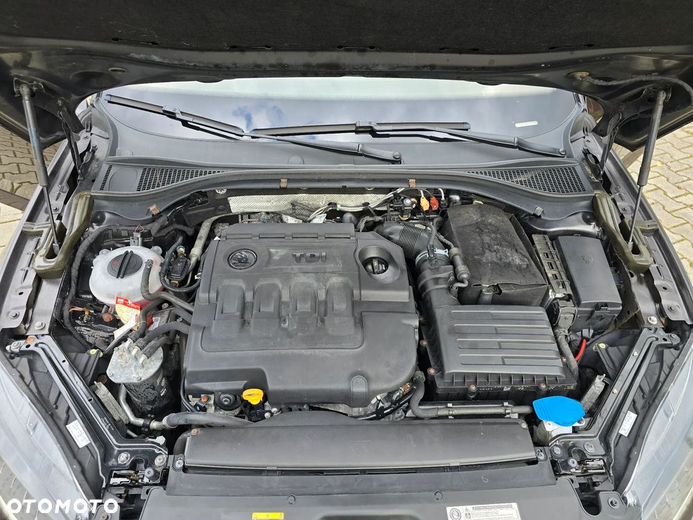 Skoda Superb Combi 2.0 TDI L&K - 23