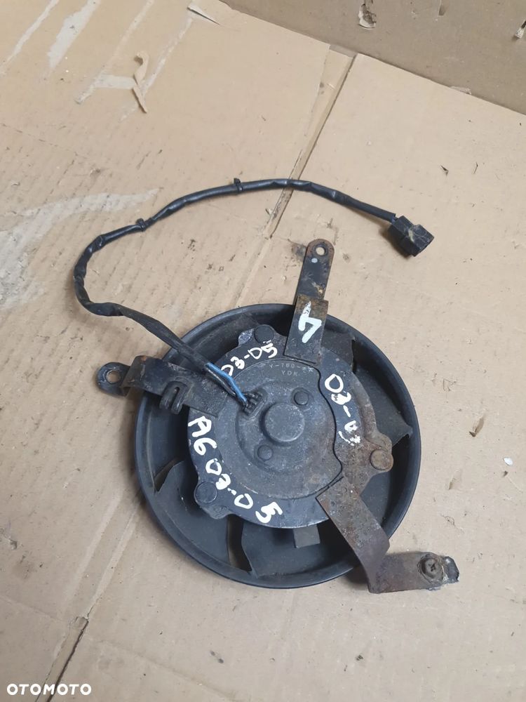 } Yamaha YZF-R6 600 RJ05 / RJ09 (2003 - 2004) Wentylator silniczek wentylatora chłodnicy - 3