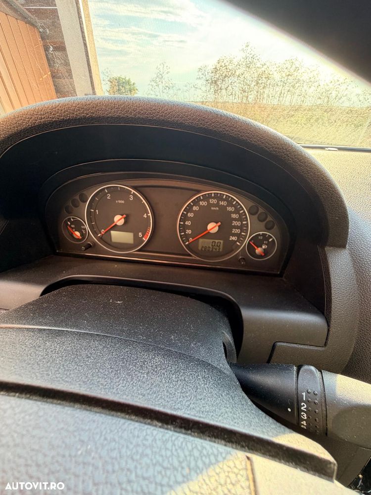 Ford Mondeo 2.0TDCi Aut. Ghia - 18