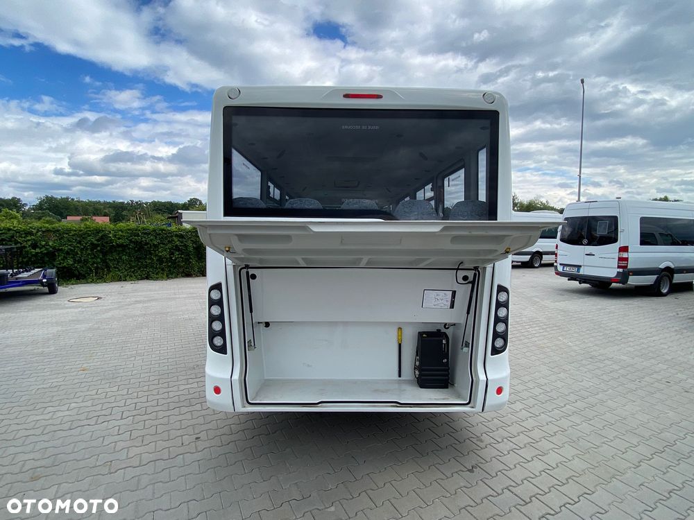 Iveco Indcar - 8