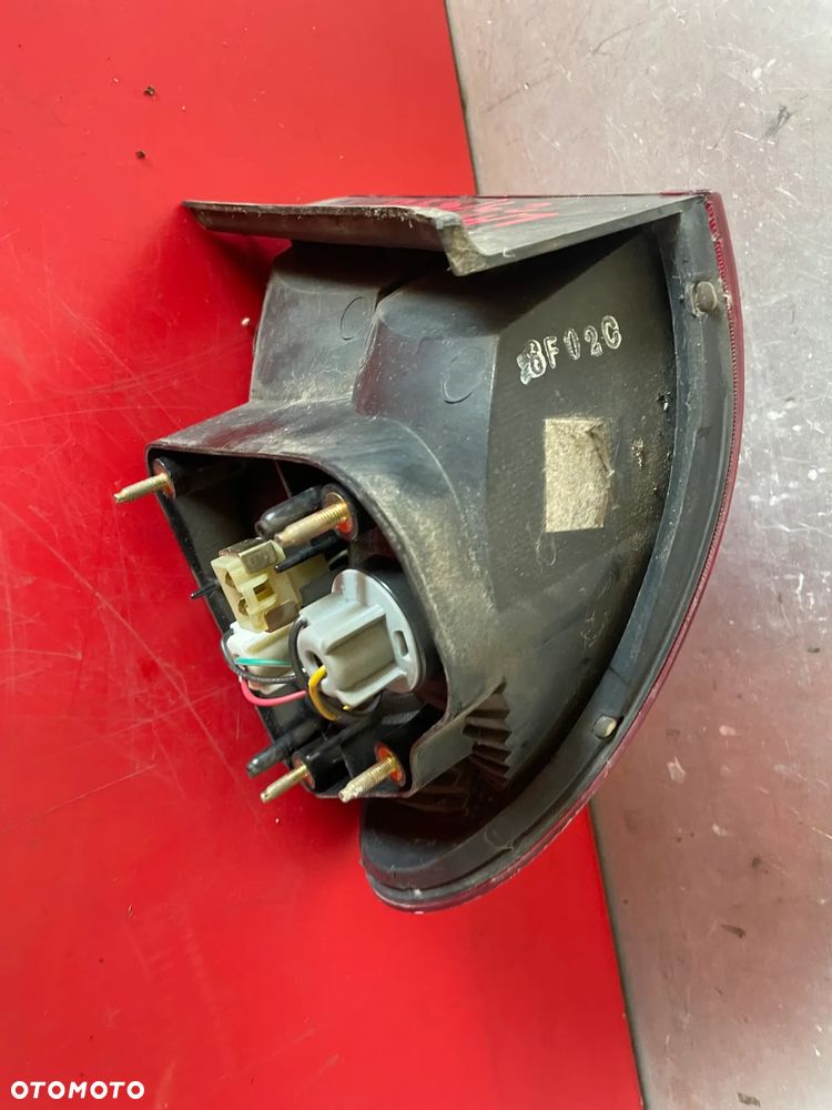 Daewoo LANOS lampa lewa tył w błotnik - 4