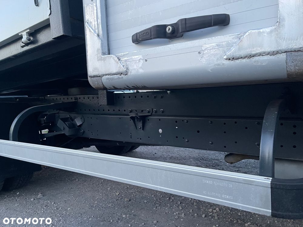Iveco Daily - 16