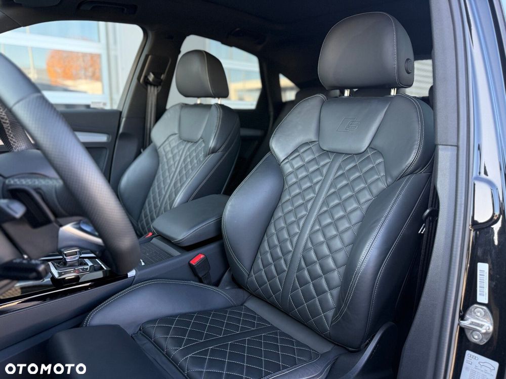 Audi Q5 Sportback - 22