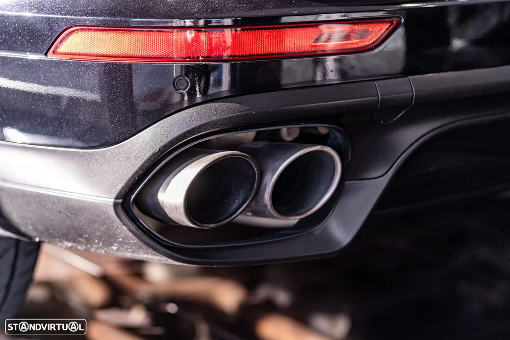 Porsche Cayenne S E-Hybrid - 6