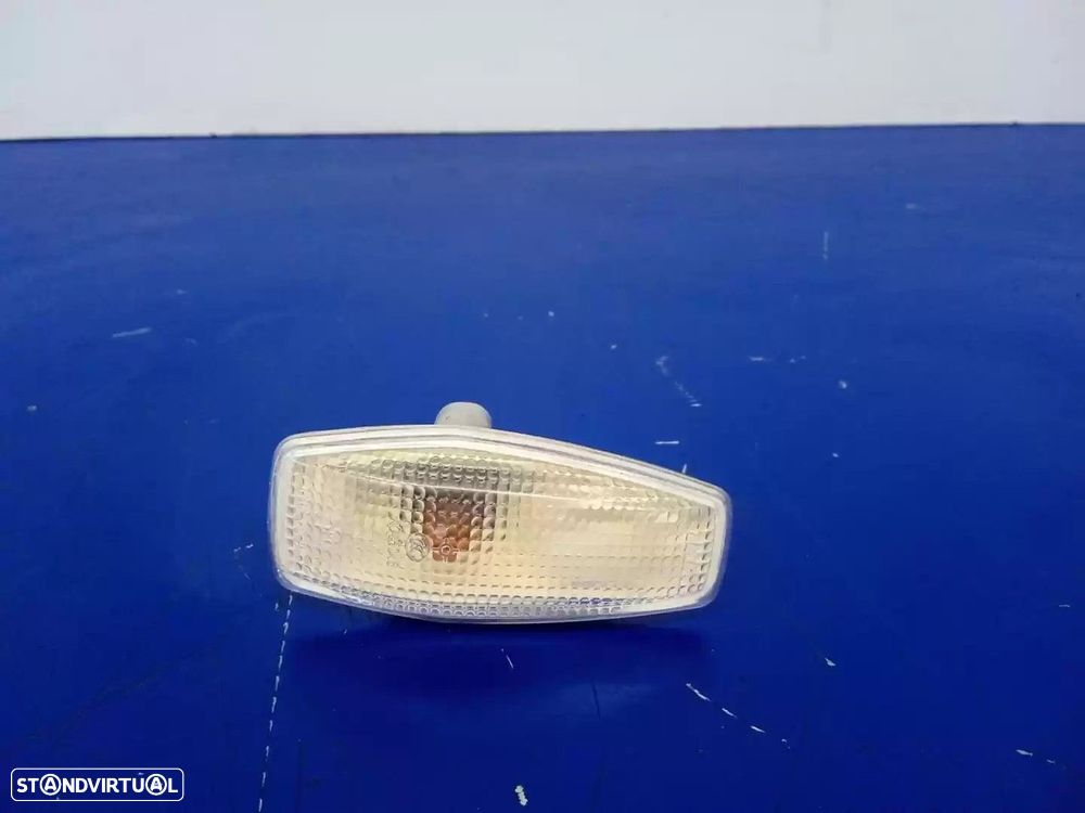 FAROLIM LATERAL ESQUERDO KIA RIO II 2005 -D4FA - 4