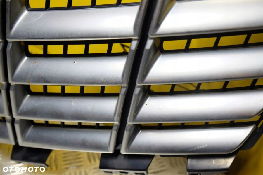 CADILLAC SRX 2013-2016 GRILL ATRAPA PRZÓD USA - 6