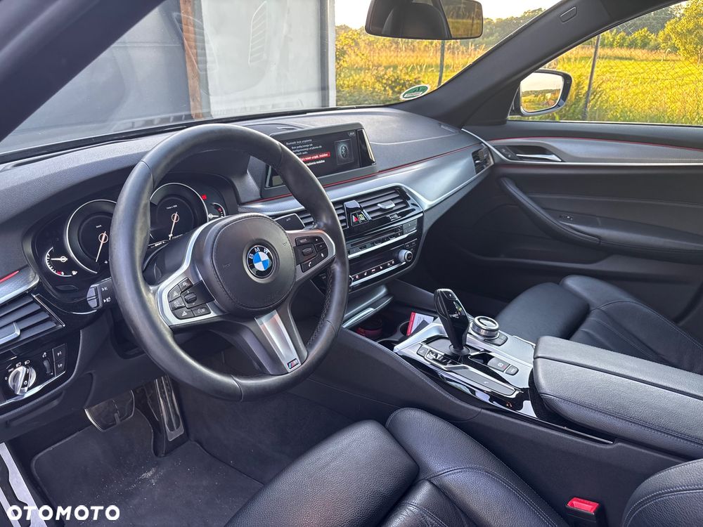 BMW Seria 5 540i xDrive M Sport sport - 11