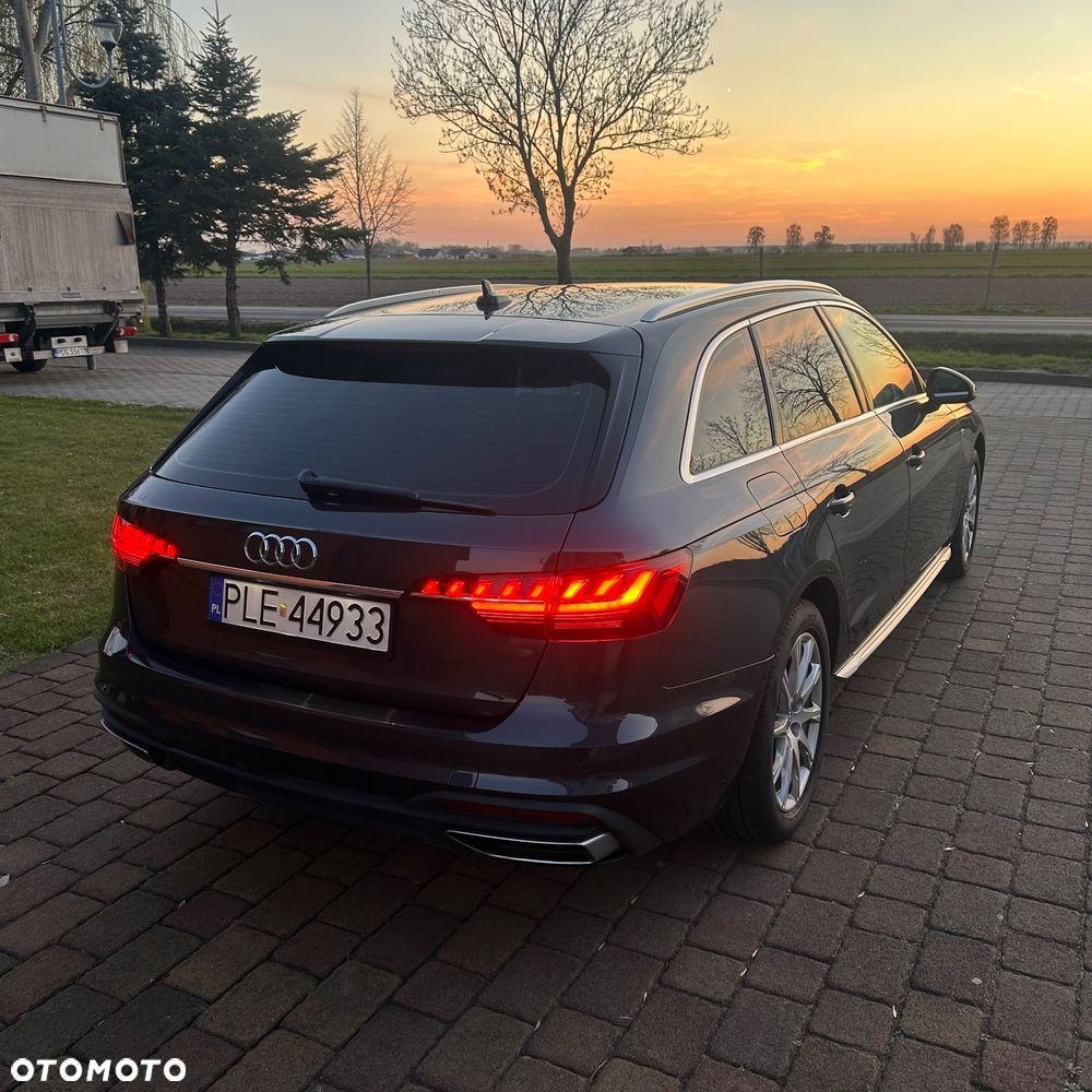 Audi A4 Avant 30 TDI S tronic S line - 5