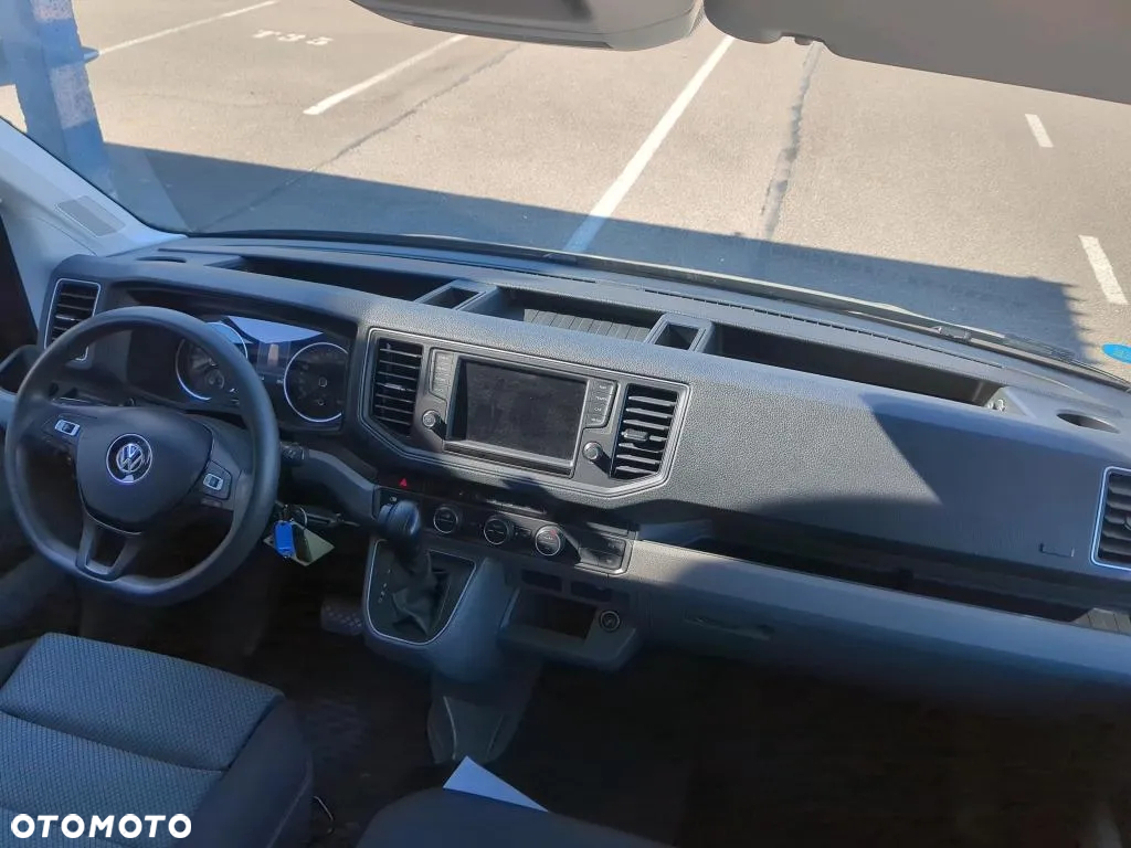 Volkswagen Crafter - 11