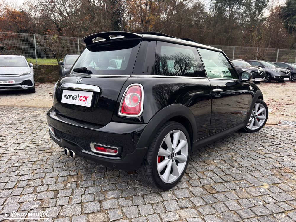 MINI 3 Portas Cooper SD - 13