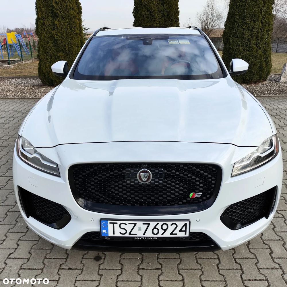 Jaguar F-Pace S AWD - 5