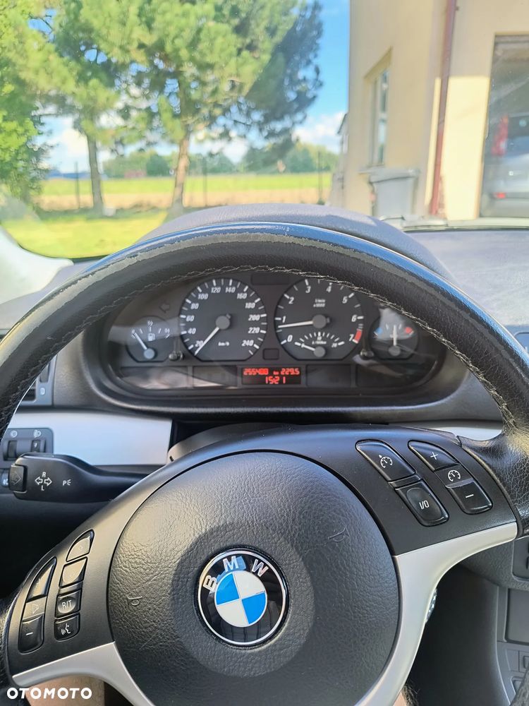 BMW Seria 3 325Ci - 10