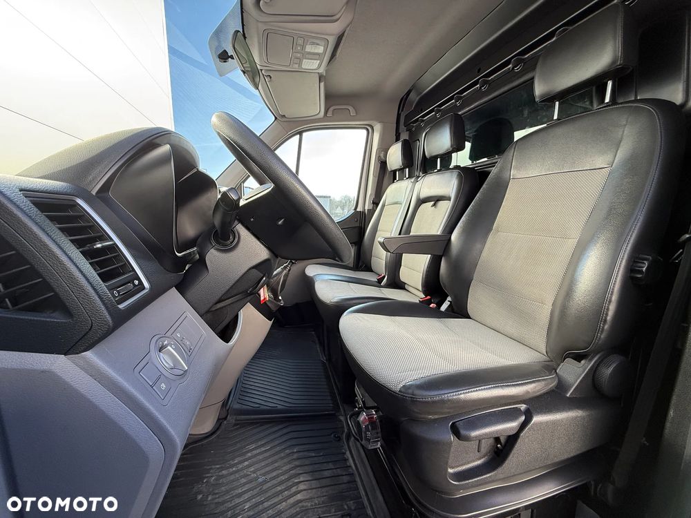Hyundai H350 - 13