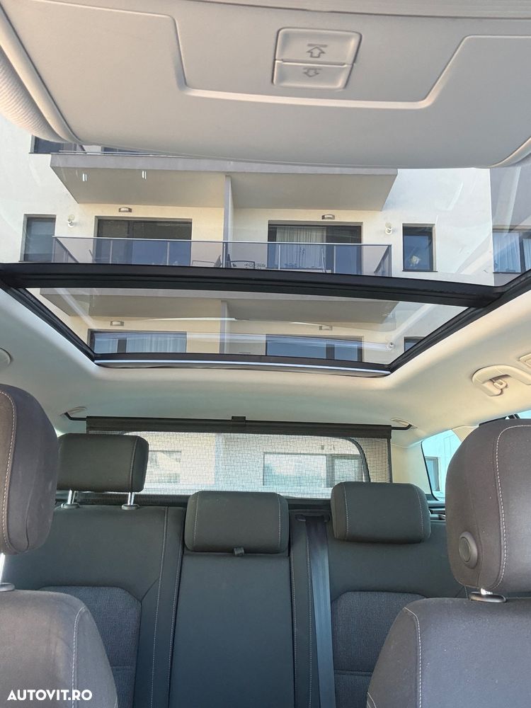 Volkswagen Passat Variant 2.0 TDI SCR 4Motion DSG Highline - 5