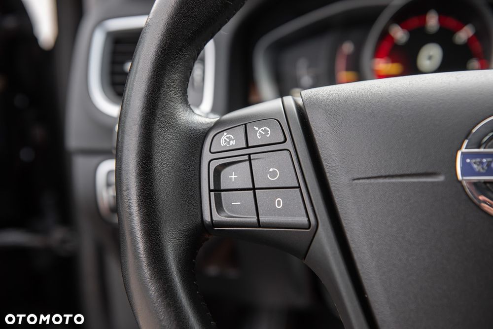 Volvo V60 D2 Kinetic - 20