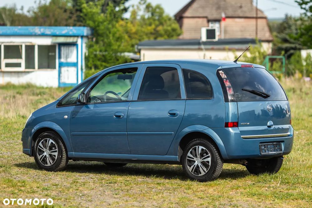 Opel Meriva 1.4 - 14