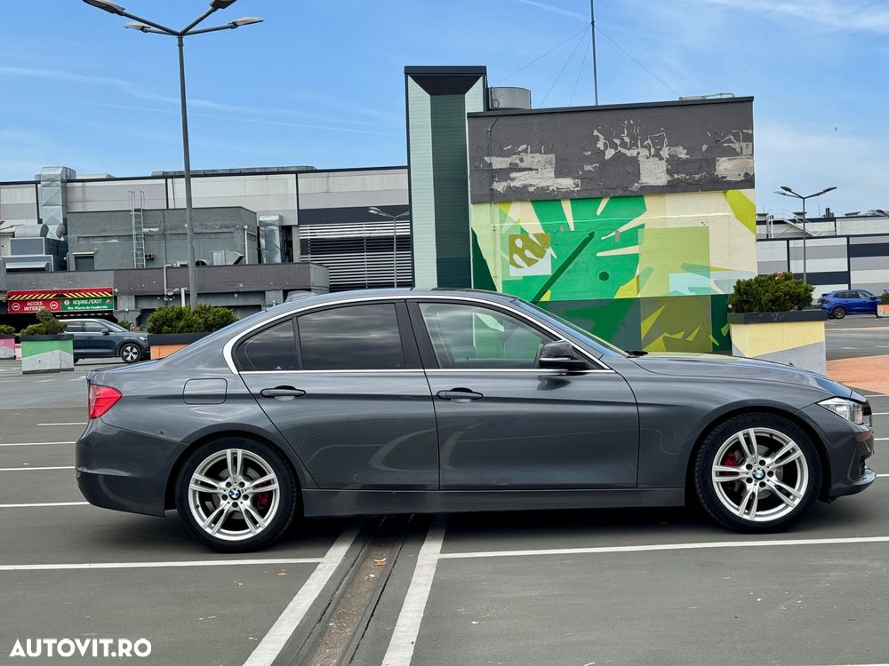 BMW Seria 3 320d EfficientDynamics Edition - 11