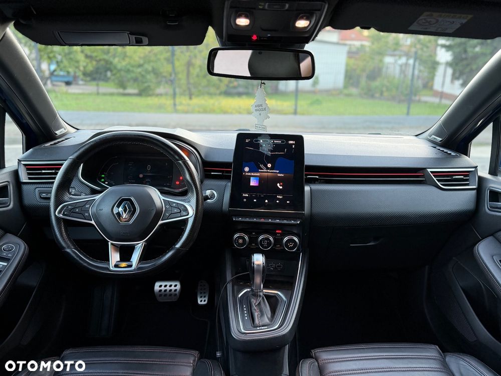 Renault Clio - 11