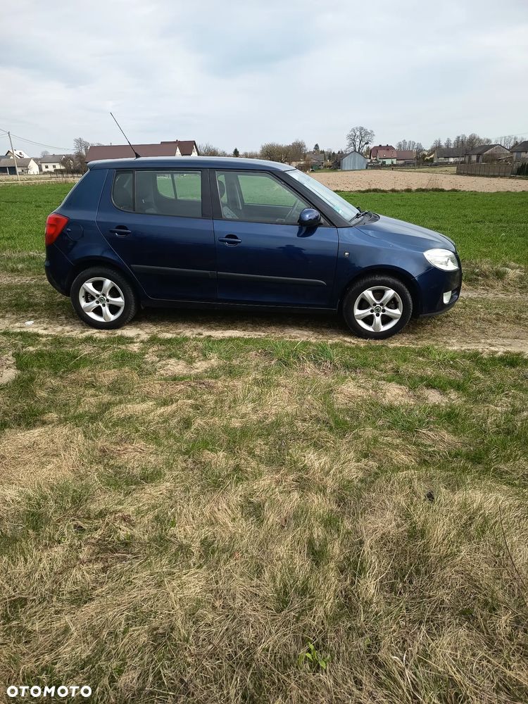 Skoda Fabia 1.6 16V Style - 4