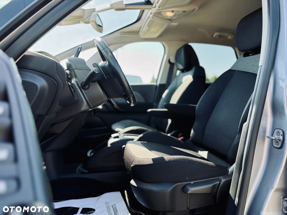 Citroën C4 SpaceTourer 1.5 BlueHDi Shine S&S EAT8 - 28