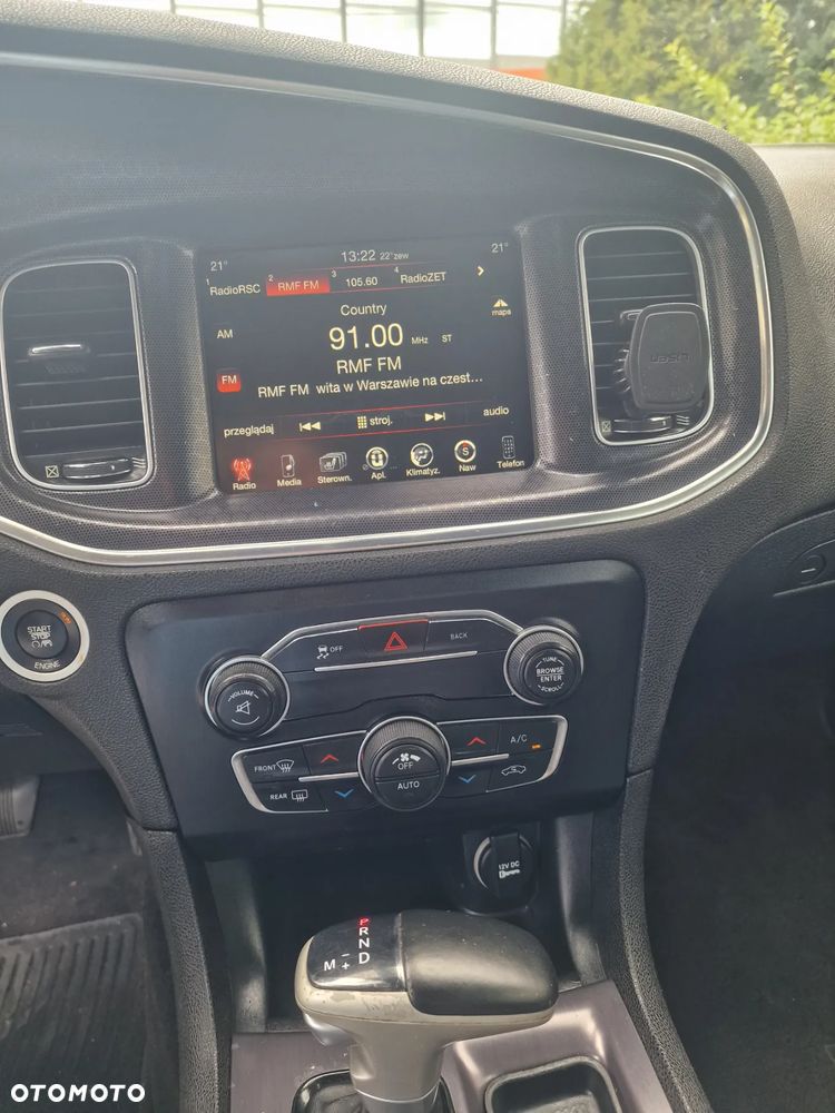 Dodge Charger 3.6 GT - 12