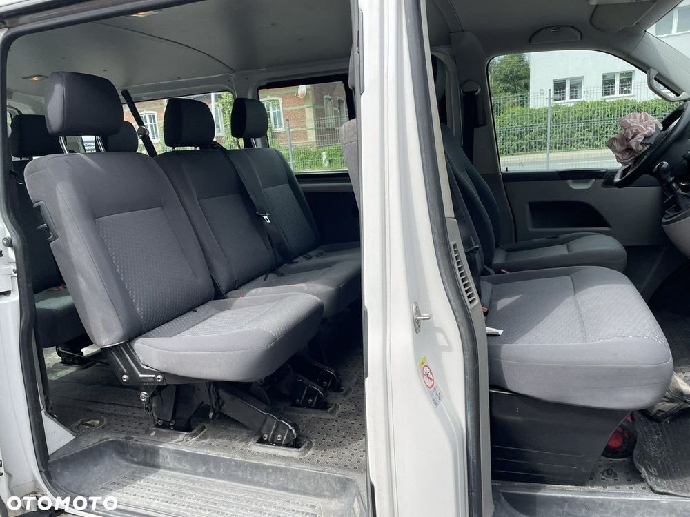 Volkswagen Transporter - 16