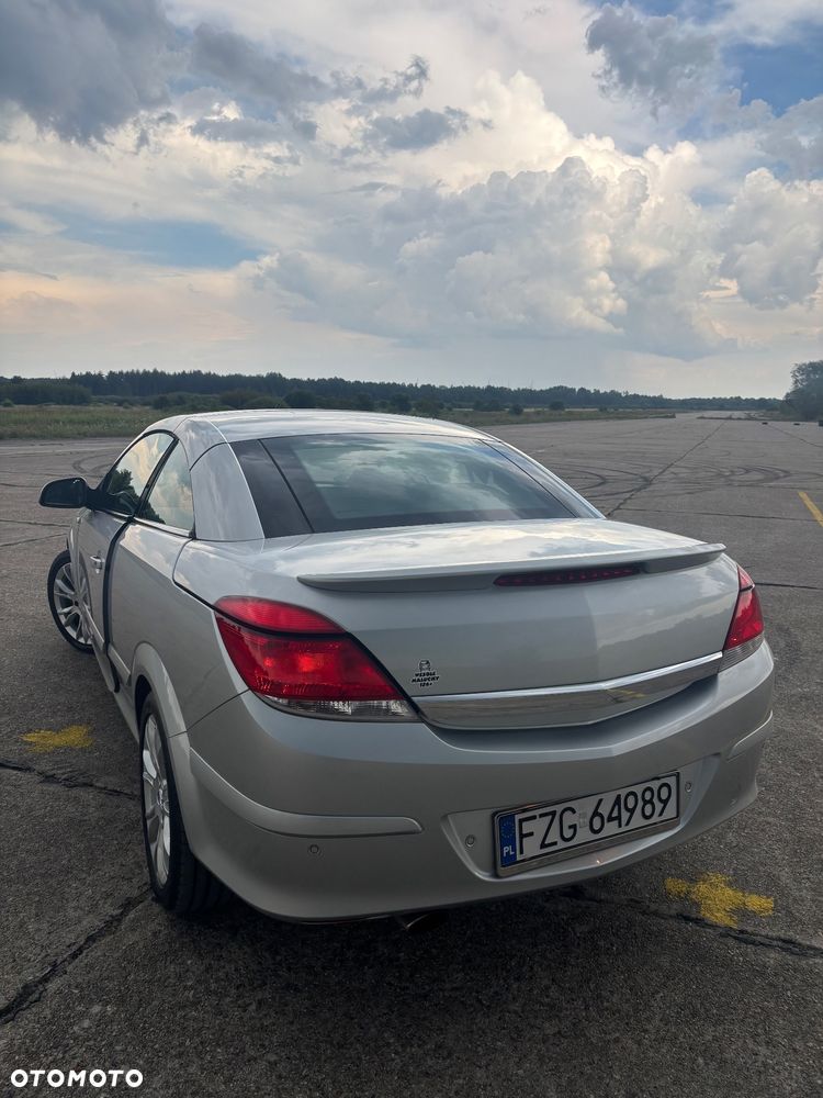 Opel Astra - 23